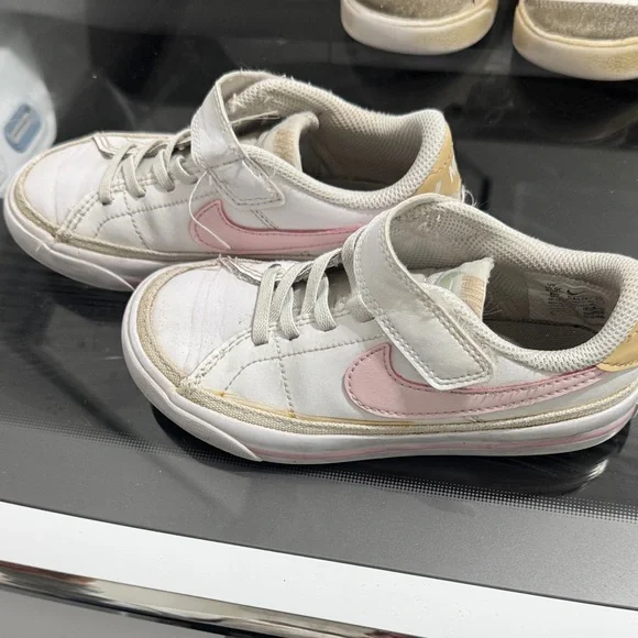 Converse Kids Sneakers - White and Pink - Picture 9 of 11